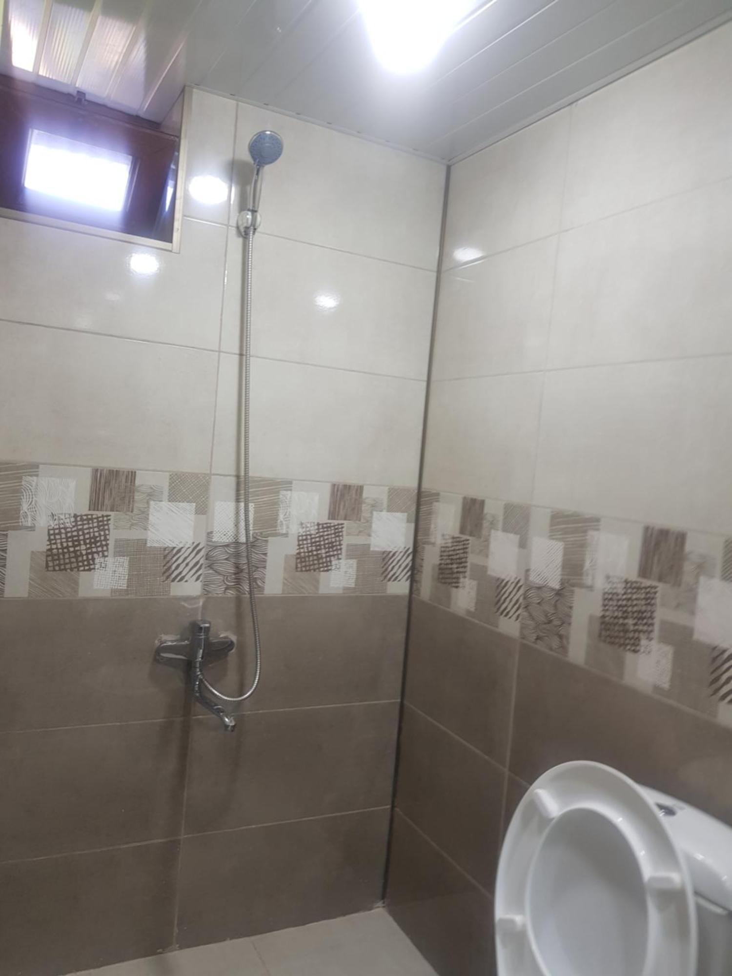 Hotel Shaumiani Koutaïssi Extérieur photo